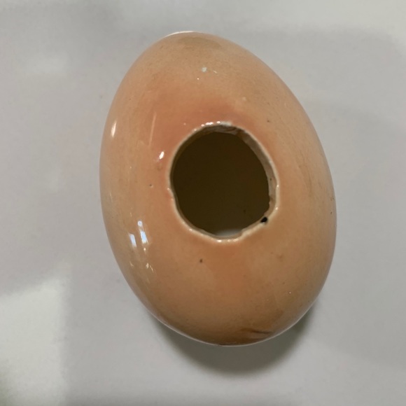 3 porcelain floral Easter eggs - Picture 2 of 7